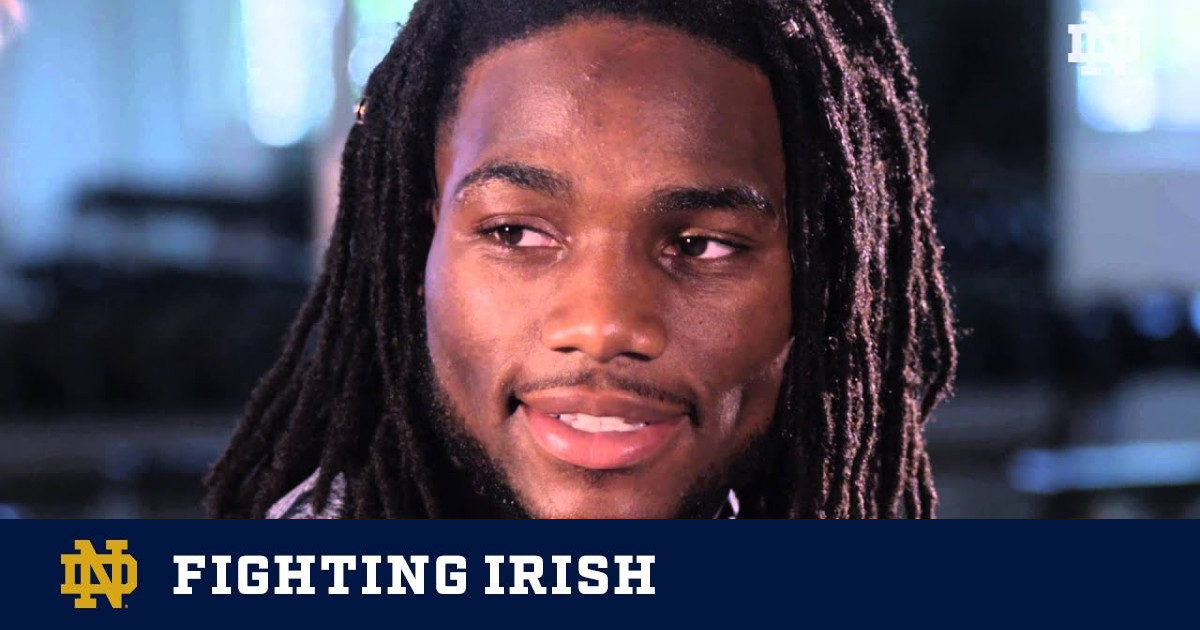 Exclusive 1 on 1: Jaylon Smith – Notre Dame Fighting Irish – Official