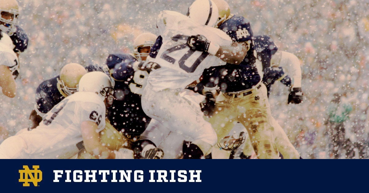 Notre Dame Football News: Irish beat the Eagles in a Snow Bowl, 44-0 - One  Foot Down