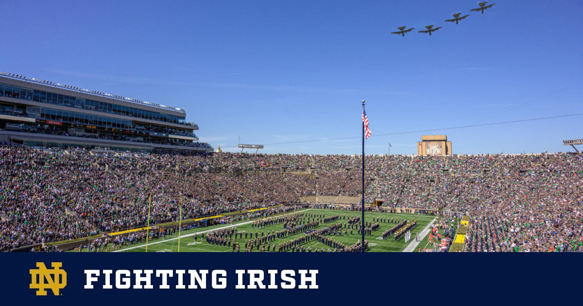 102,693 Notre Dame Fighting Irish Photos & High Res Pictures - Getty Images
