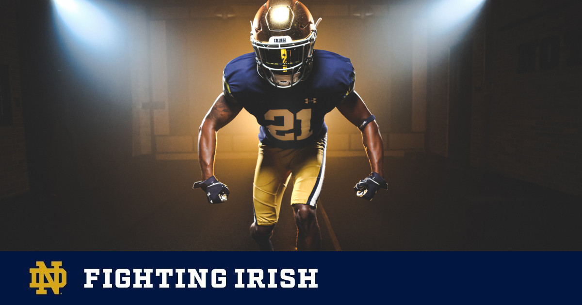 Notre Dame re-plants its flag as Chicago's team with 2021 Shamrock Series  uniforms - Footballscoop