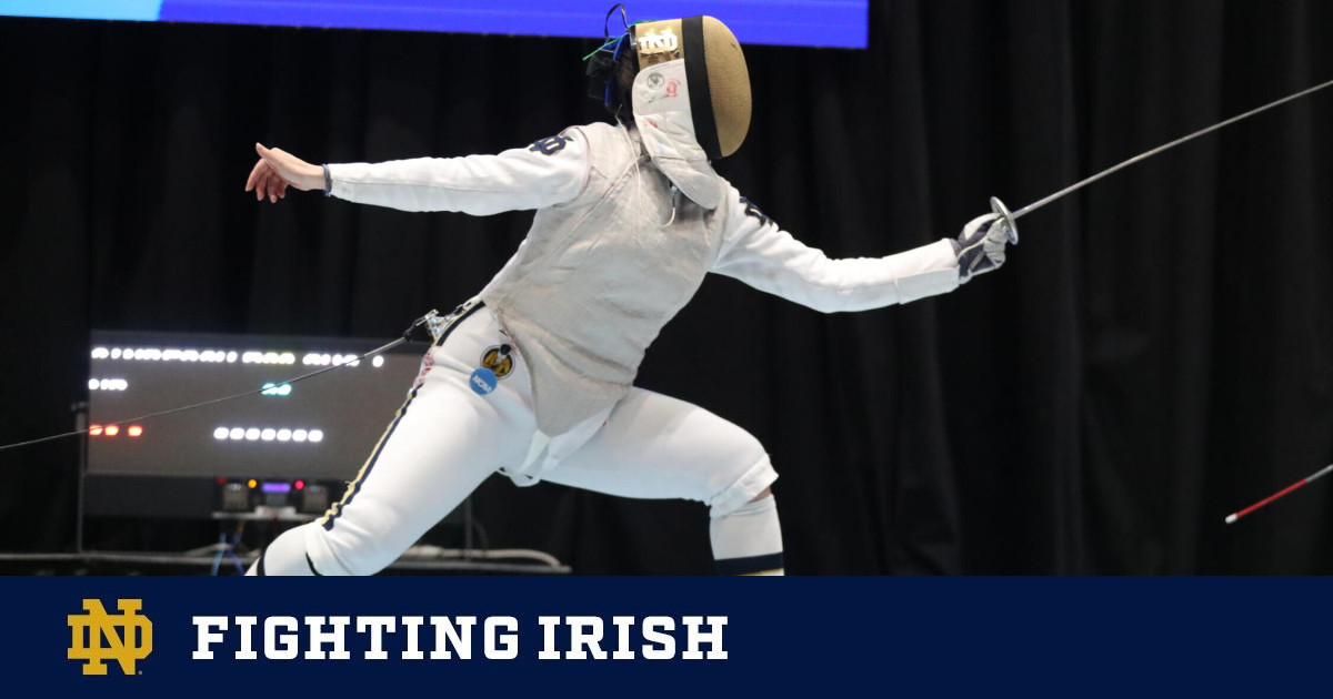 Rebeca Candescu Earns Bronze in Women’s Foil at NCAA Championships