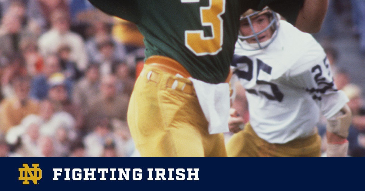 Ken MacAfee still happy he ended up in dentistry after his Notre Dame  football experience