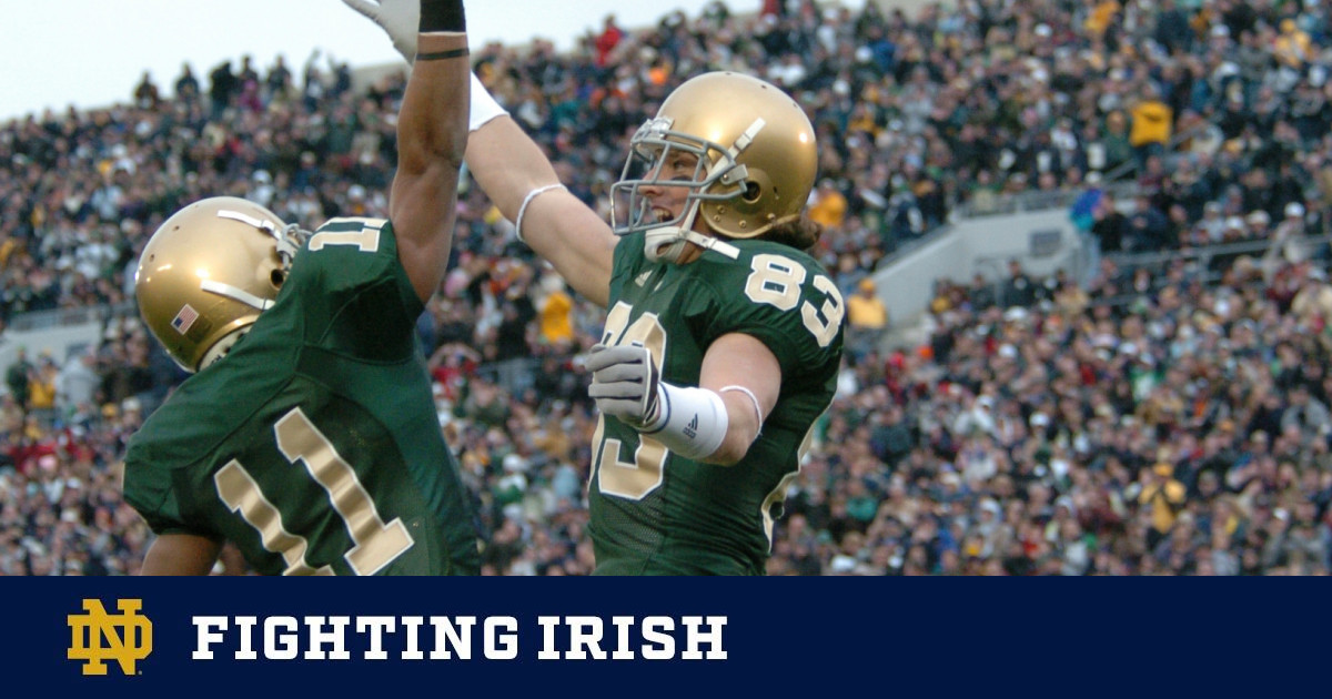 Notre Dame Football: The Definitive Shamrock Series Uniform Rankings - Page  8