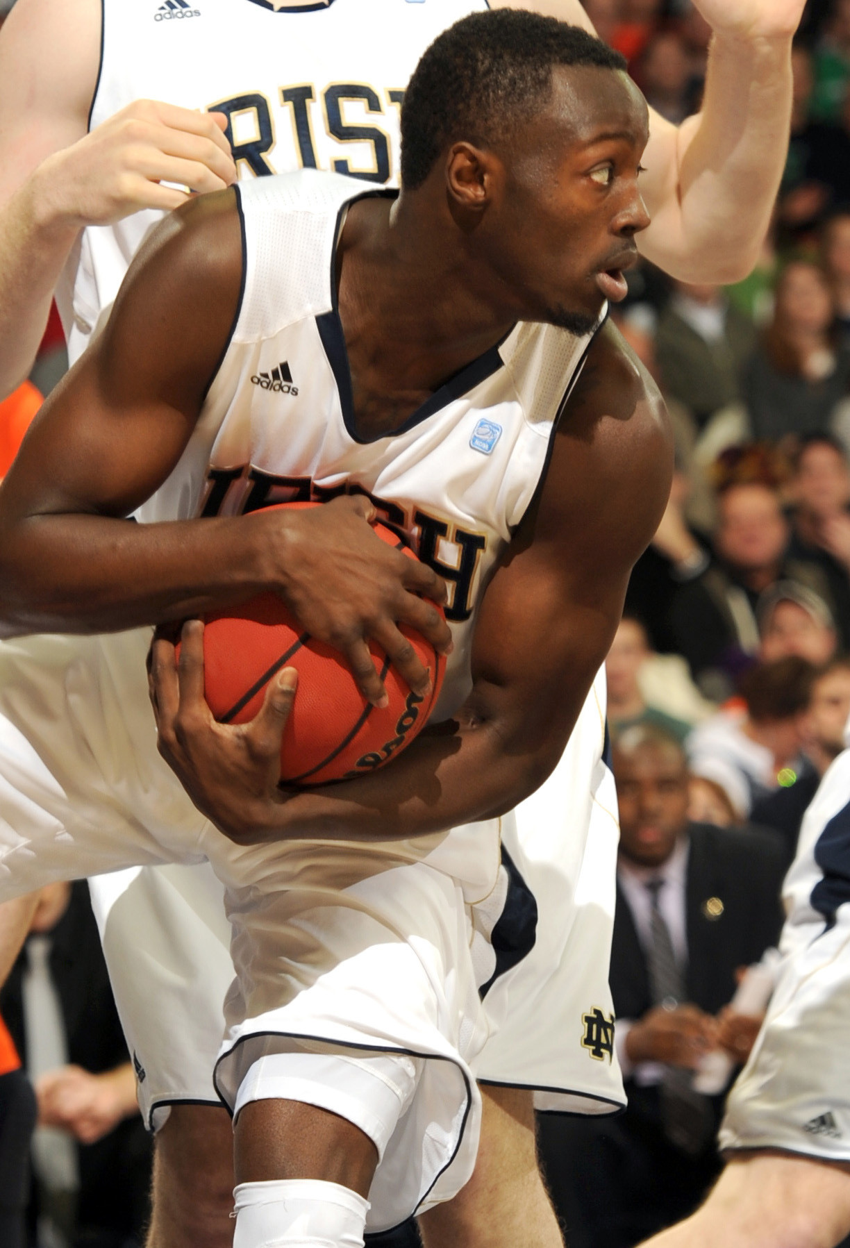 Irish Upset No. 1 Syracuse, 67-58 Syracuse Notre Dame Basketball