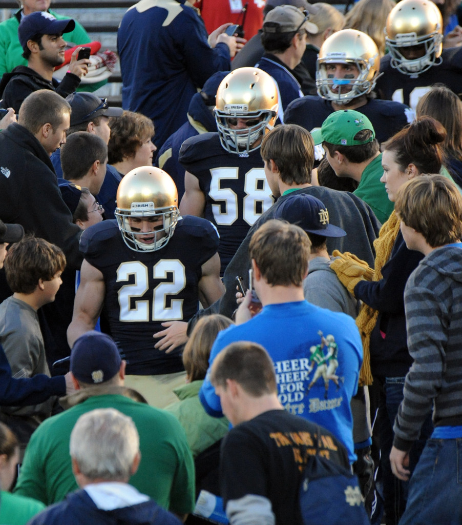 Notre Dame Falls To USC, 31-17 (AP)