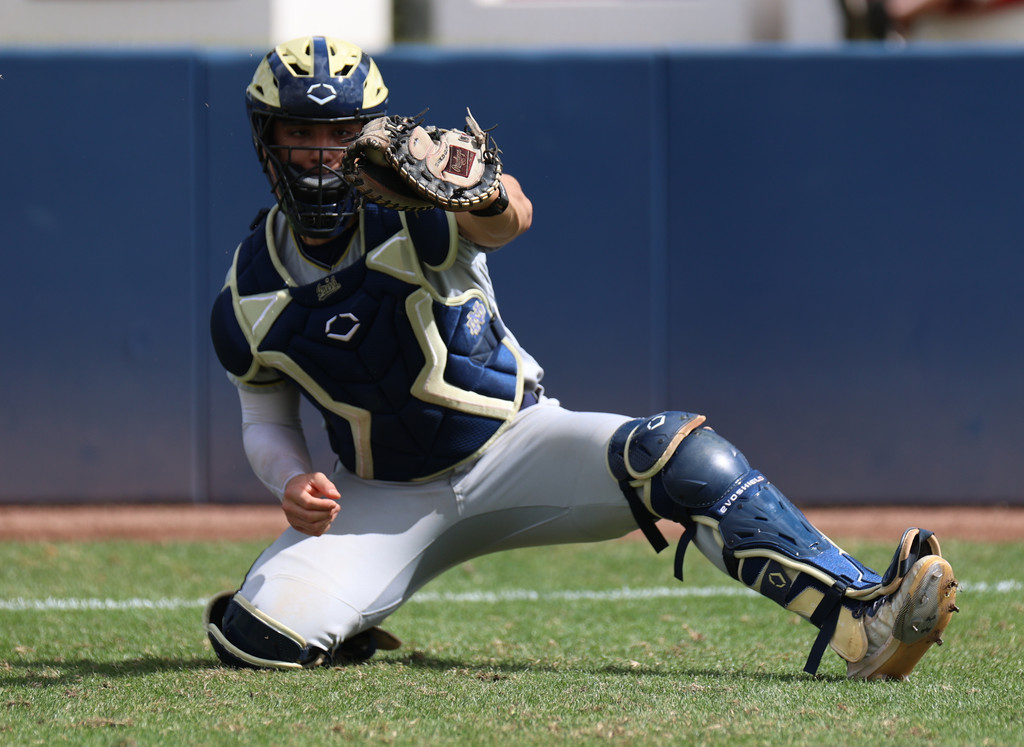 Notre Dame Fighting Irish - Official Athletics Website