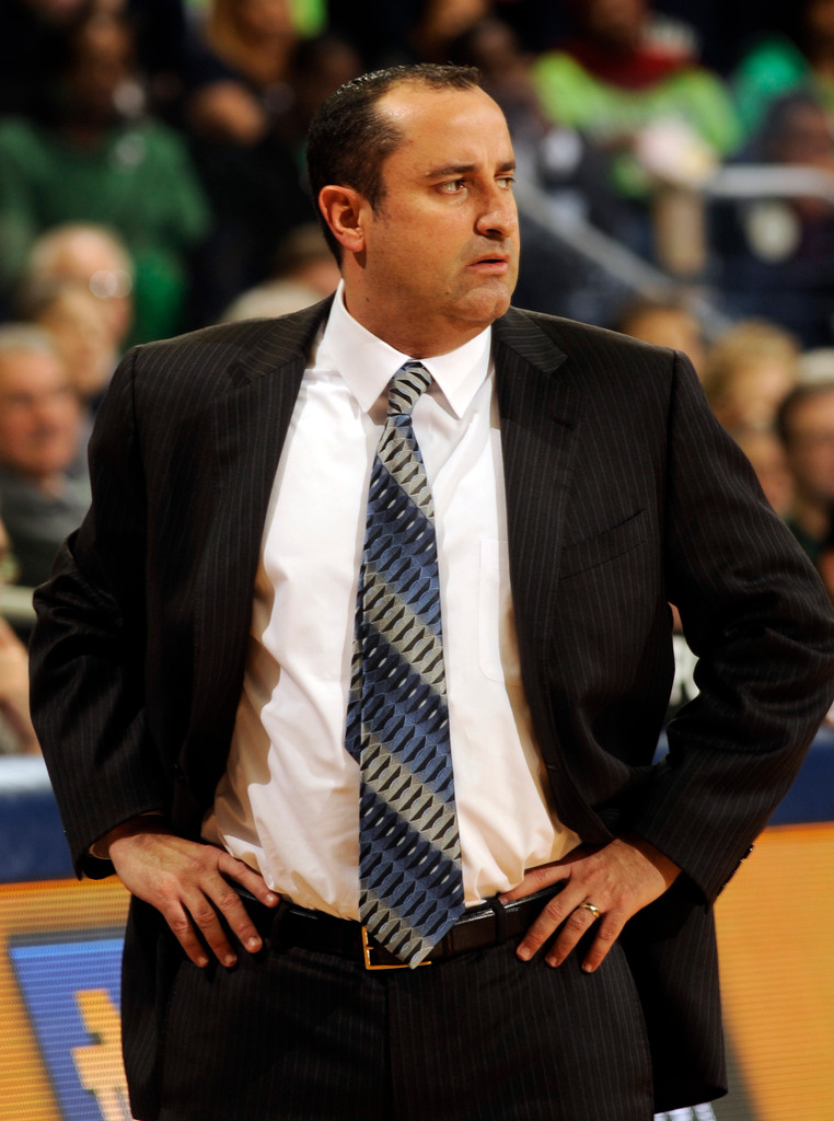 Novosel Leads No. 3 Notre Dame Past USF, 80-68 (AP)