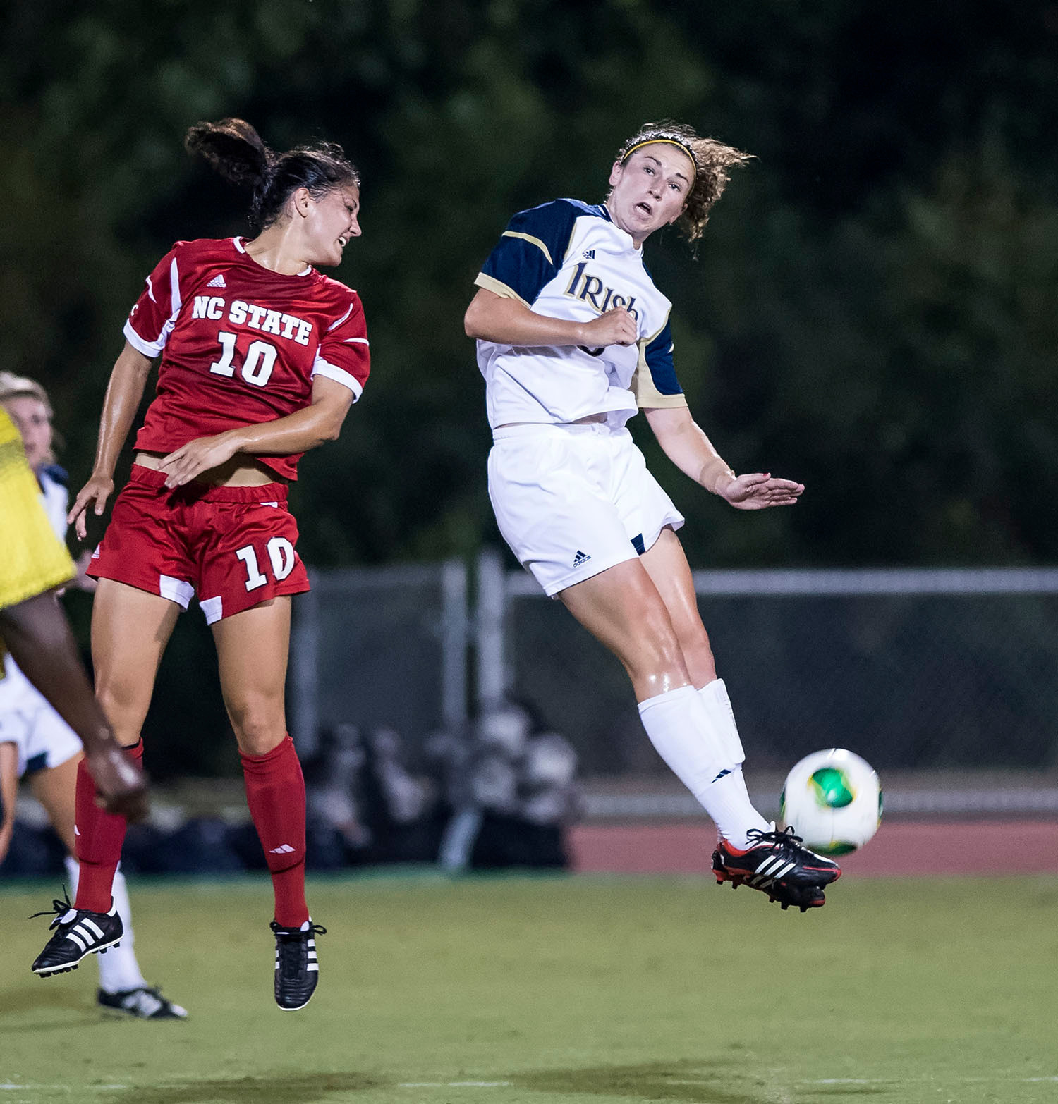 Morgan Andrews Named ACC Player Of The Week Notre Dame freshman midfielder Morgan Andrews was named the ACC Player of the Week on Tuesday after scoring the lone goal in a 1-0 Fighting Irish win at #1 North Carolina on Sunday afternoon.