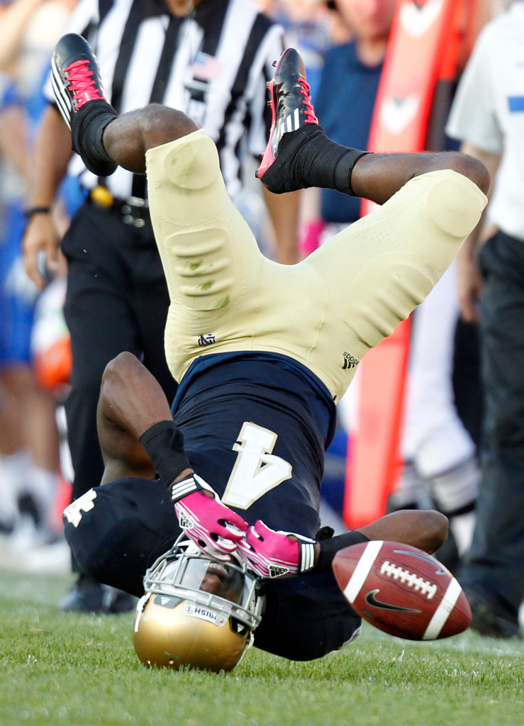 Irish Offense Erupts in Record-Setting 59-33 Triumph Over Air Force (AP)