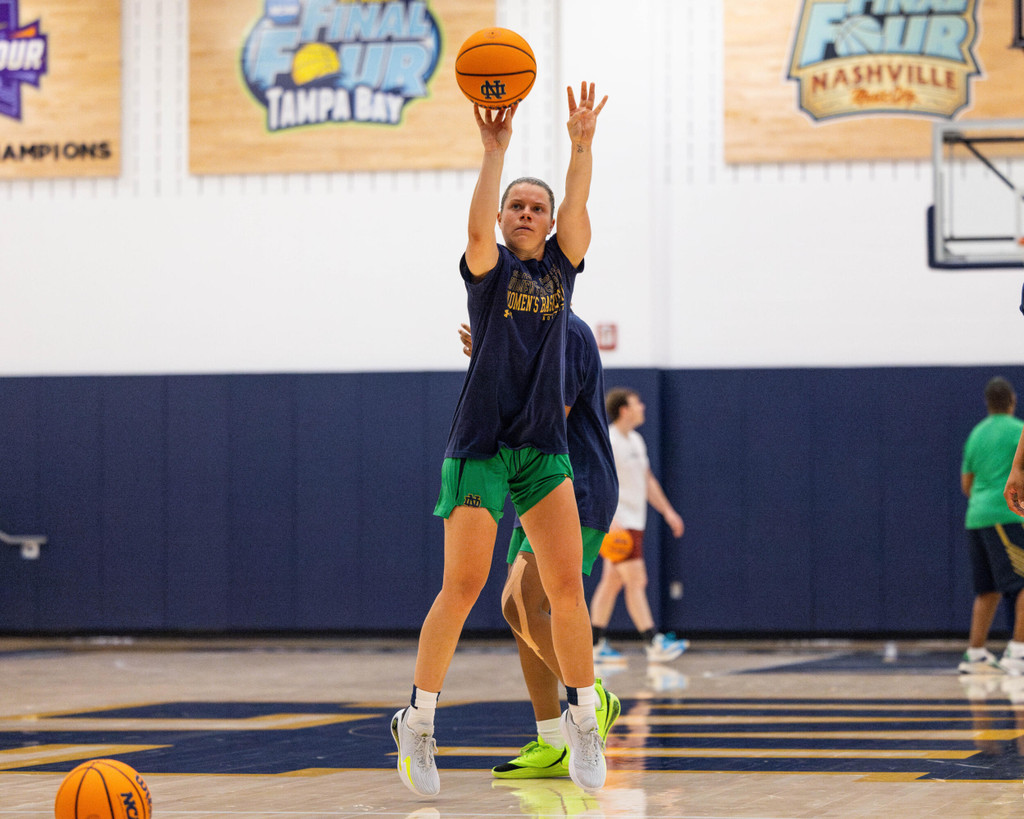 Notre Dame Fighting Irish - Official Athletics Website