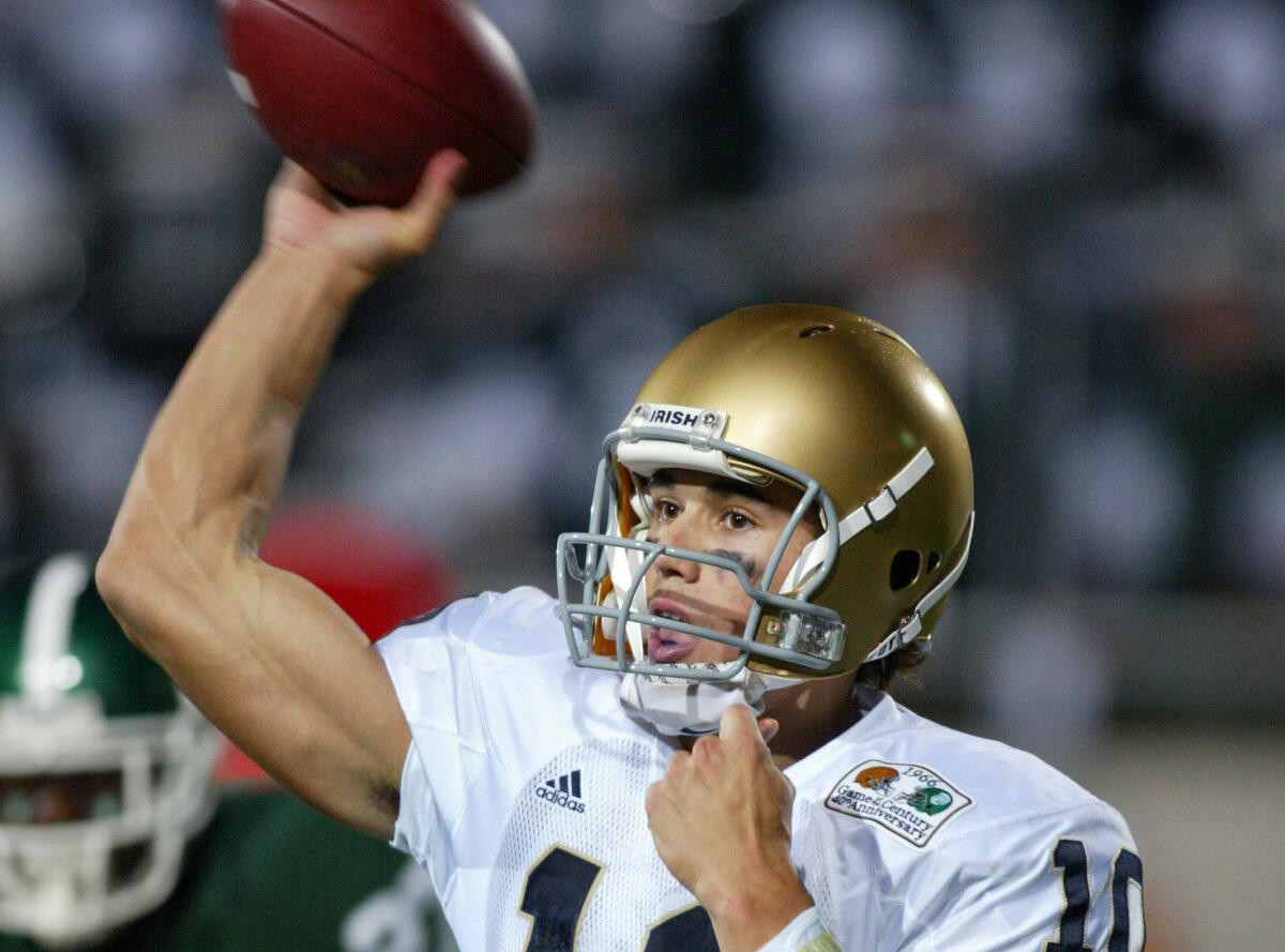 Irish Use Huge Fourth Quarter to Top Spartans Brady Quinn threw five touchdown passes in Notre Dame's come-from-behind victory over Michigan State last weekend.
