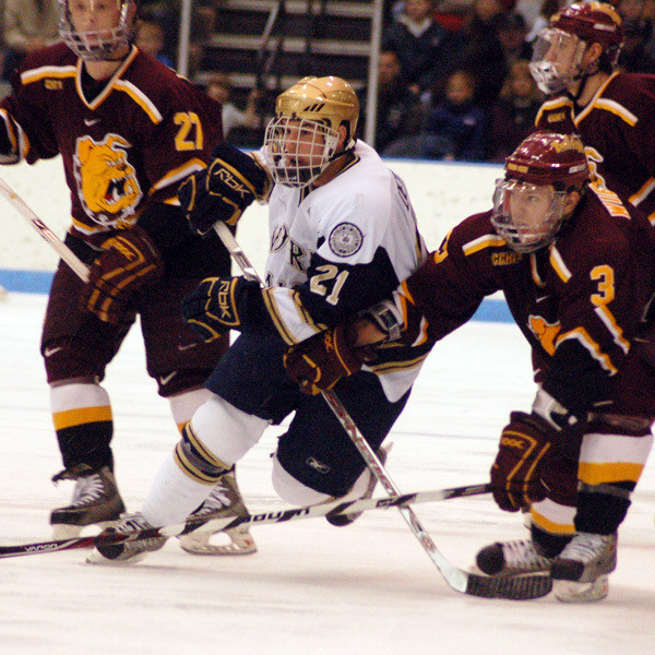 #10/#9 Irish Travel To #3/#3 Boston University; Host #15/#14 Boston College To Close Out Four-Game Run Versus Hockey East Teams Senior center Kevin Deeth needs just one more point to reach 100 for his career. He goes into Tuesday's game BU game with 32 goals and 67 assists for 99 points.poi
