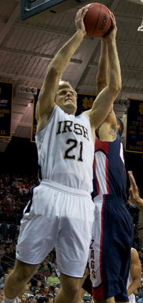 #22/20 Notre Dame Set For First-Ever Meeting With UMBC Tim Abromaitis has netted 20-plus points in the past two contests. He has scored over 20 points in a game a team-best five times this season.