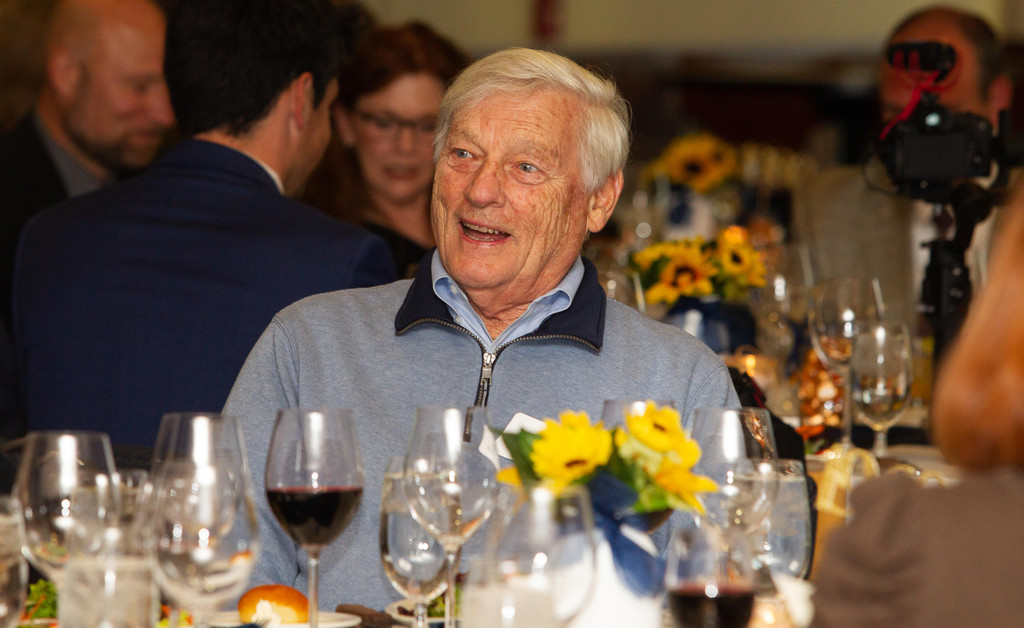 Notre Dame Fighting Irish - Official Athletics Website