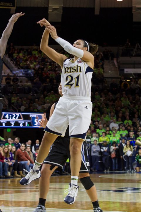 Notre Dame senior guard/tri-captain Kayla McBride is among four finalists for the 2014 Naismith Trophy, awarded to the national player of the year, it was announced Friday by the Atlanta Tipoff Club.