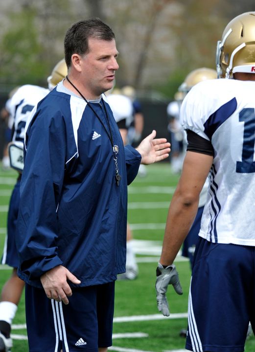 Chuck Martin will switch sides of the ball and serve as Notre Dame offensive coordinator in 2012. Martin directed Brian Kelly's offense at Grand Valley State when Martin was head coach from 2004-09.