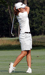 Notre Dame Finishes Fourth At The Dr. Donnis Thompson Invitational Senior Lauren Gebauer recorded her first top-10 finish of the season at the Dr. Donnis Thompson Invitational.