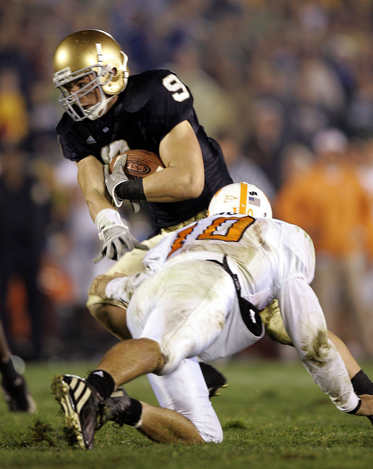 Summer Football Fix… Getting To Know… Tom Zbikowski returns an interception for a touchdown against Tennesee in 2005.