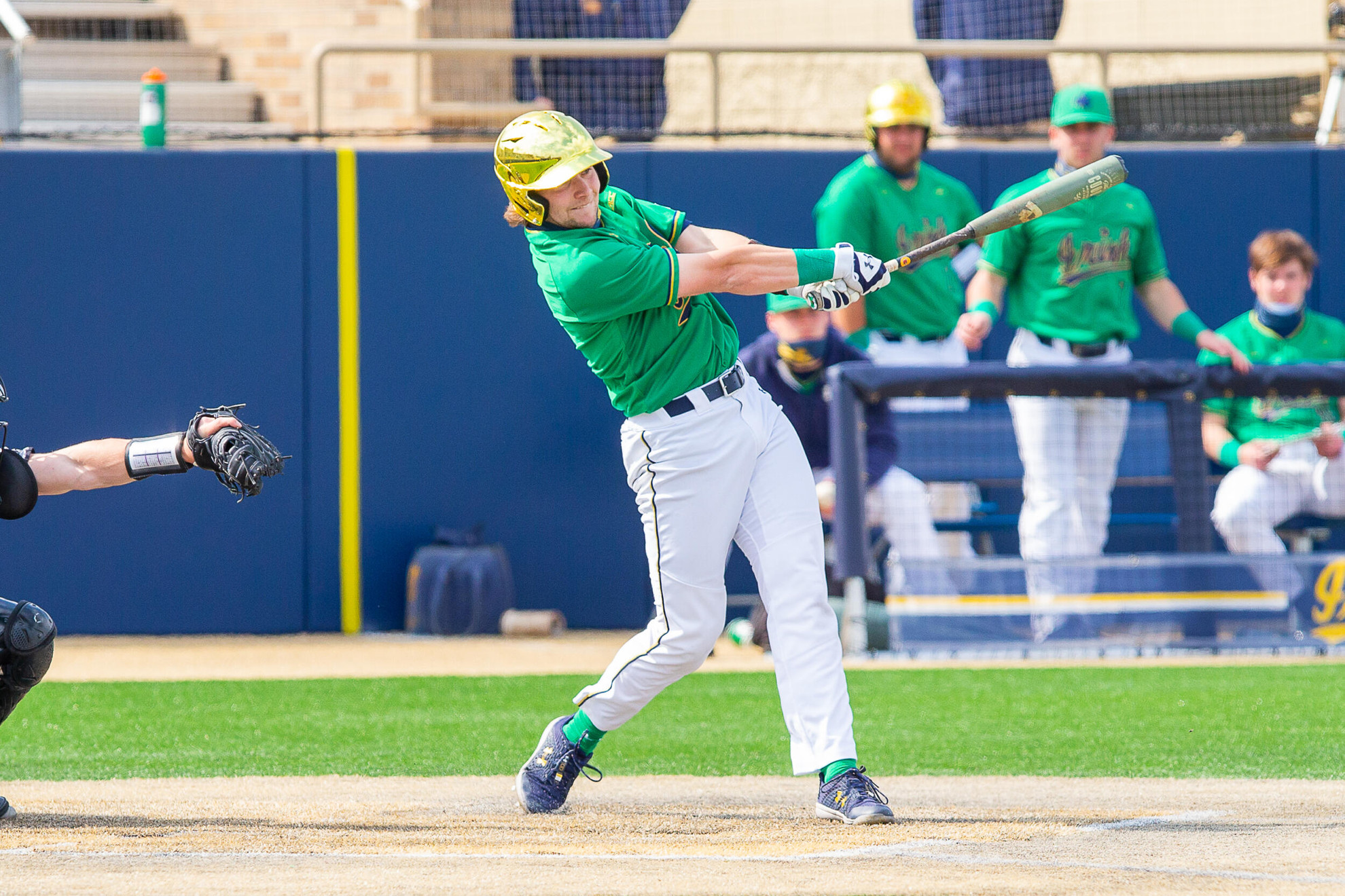 No. 6 Irish Outlast Valparaiso, 8-7 No. 6 Irish Outlast Valparaiso, 8-7
