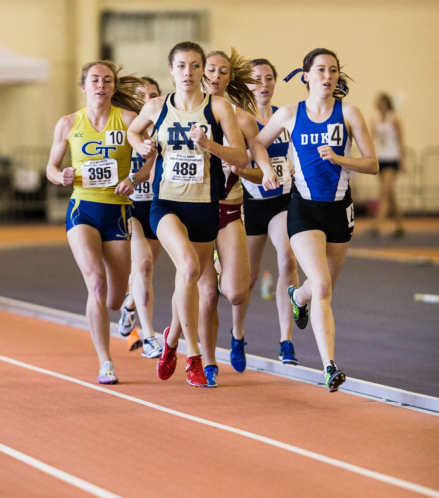 Women’s DMR Team Places Third On Day One Of NCAAs Senior Kelly Curran