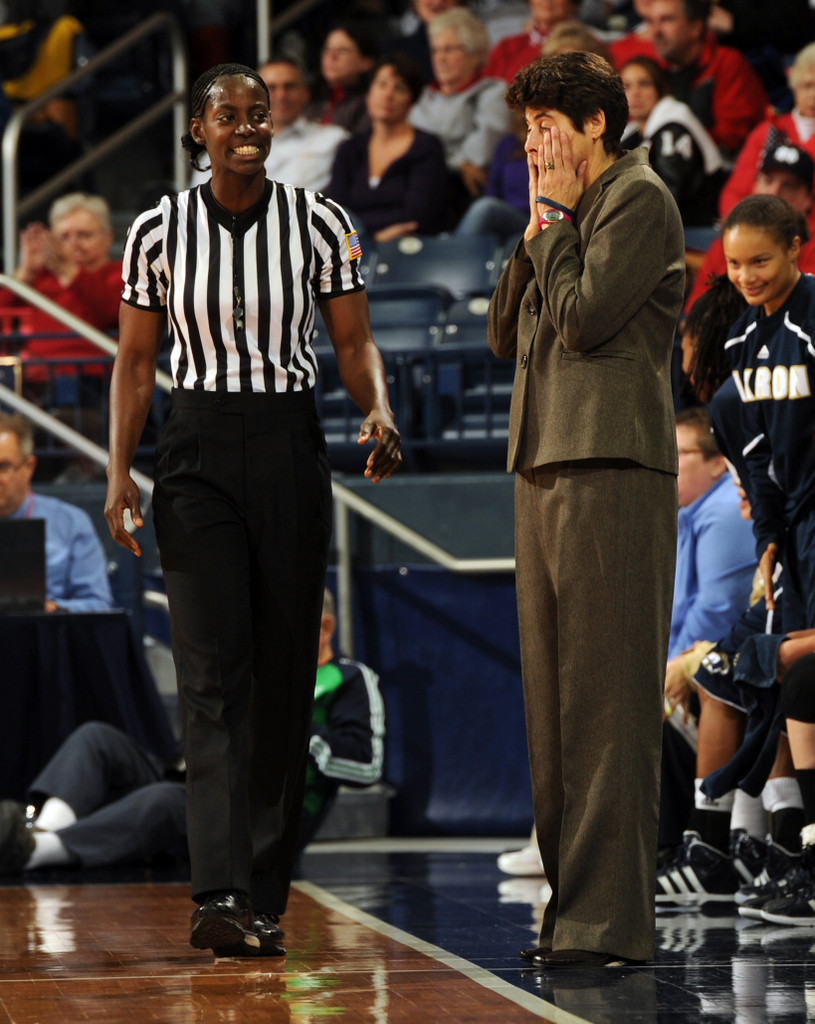 No. 2 Notre Dame Nabs 81-61 Win Over Akron (AP)