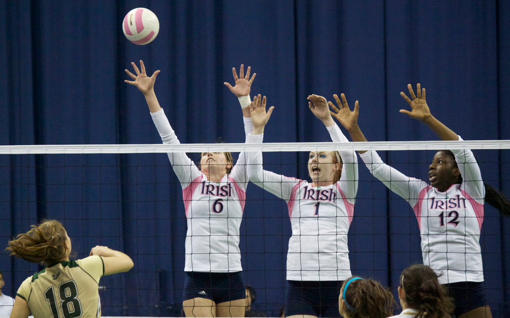 10/28 Volleyball vs USF