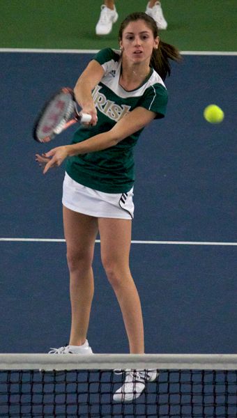 Shannon Mathews clinched the match for the Irish with her convincing 6-2, 6-1 win over Wisconsin's Jenny Hois at No. 2 singles.