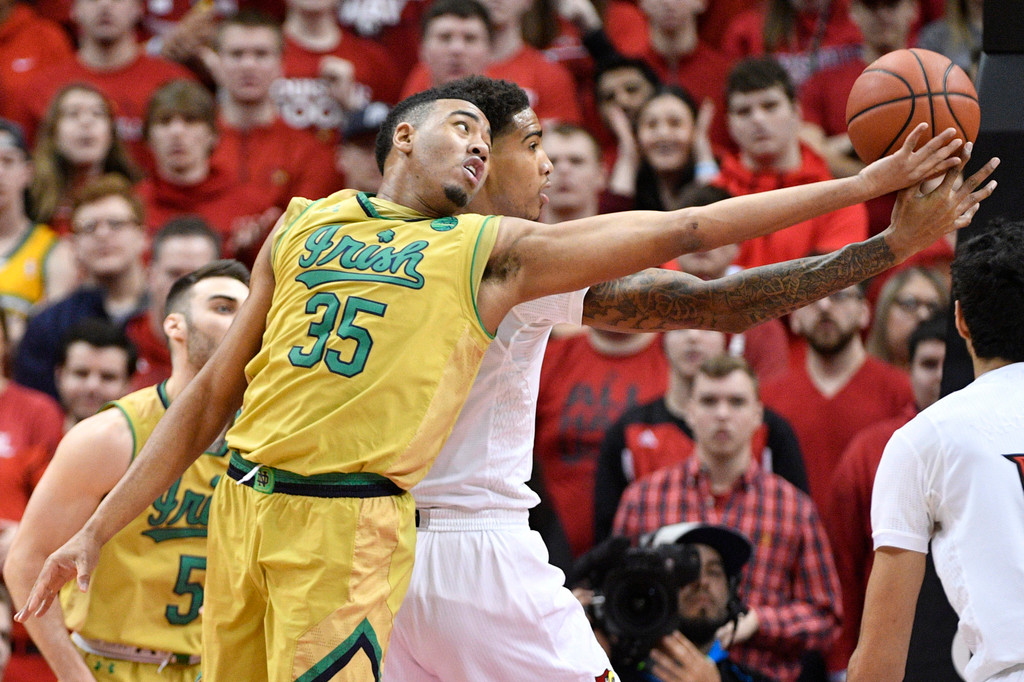 Louisville 71, Notre Dame 64