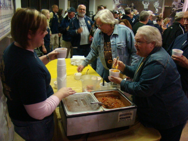 Irish Hockey v. Sacred Heart