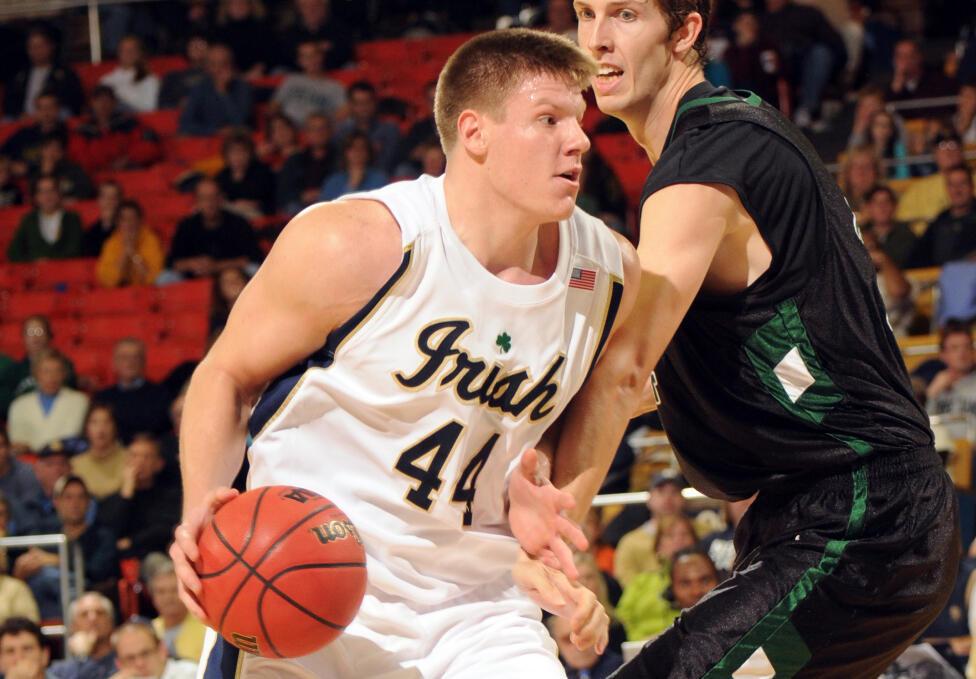 Harangody Leads No. 9 Notre Dame Past USC Upstate, 94-58 SC Upstate Notre Dame Basketball