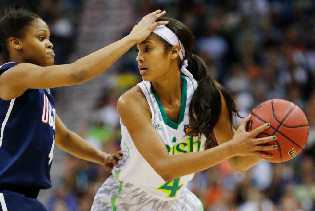 #2 Irish Fall to #3 UConn in Final Four (AP)