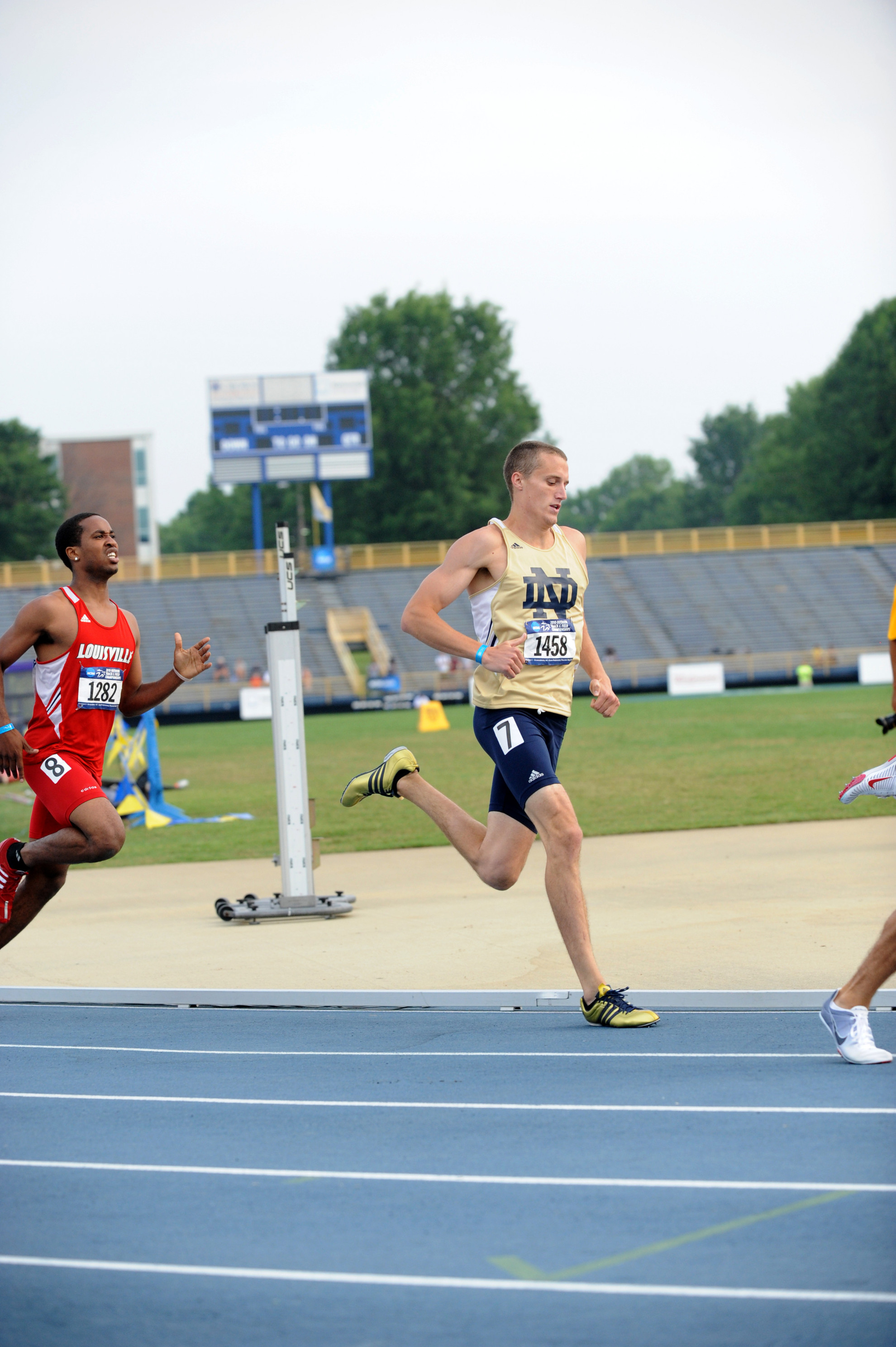 Battle Of The Border: Kentuckiana Notre Dame middle distance runner Jack Howard