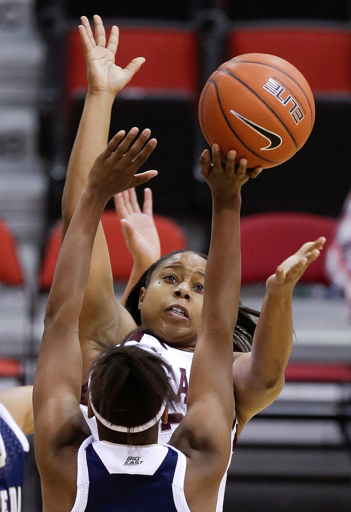 A Season in Photos: 2012-13 Notre Dame Women's Basketball