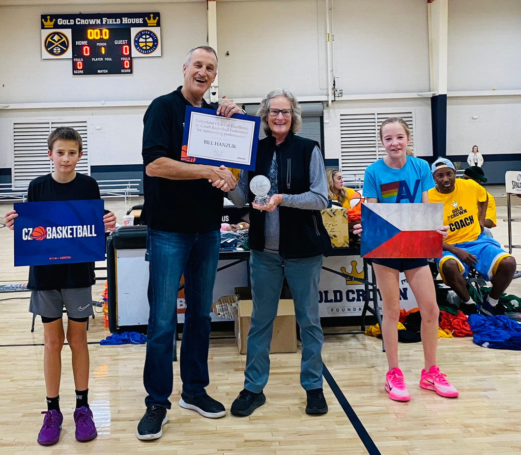 Notre Dame Fighting Irish - Official Athletics Website