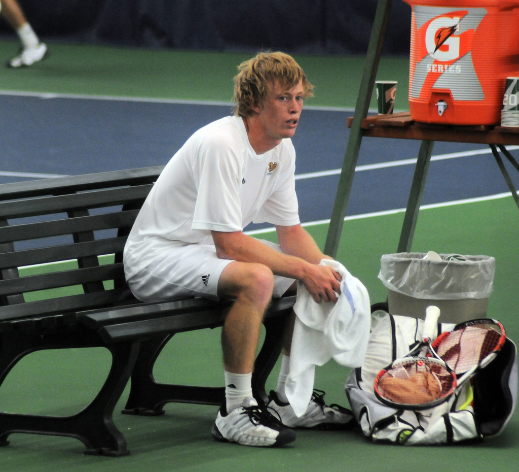 Irish Fall to Louisville in Big East Championships