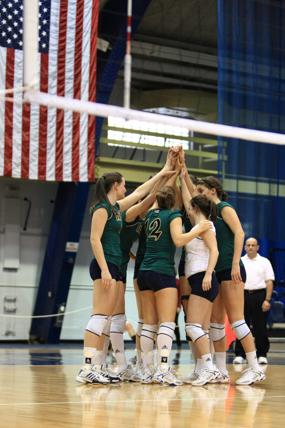 Volleyball Sets Dates For Summer Camps <null>