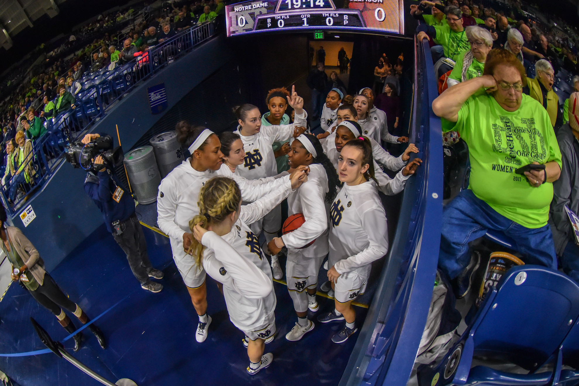 No. 5 Irish Ready for Another Top-10 Showdown on the Road No. 5 Irish Ready for Another Top-10 Showdown on the Road