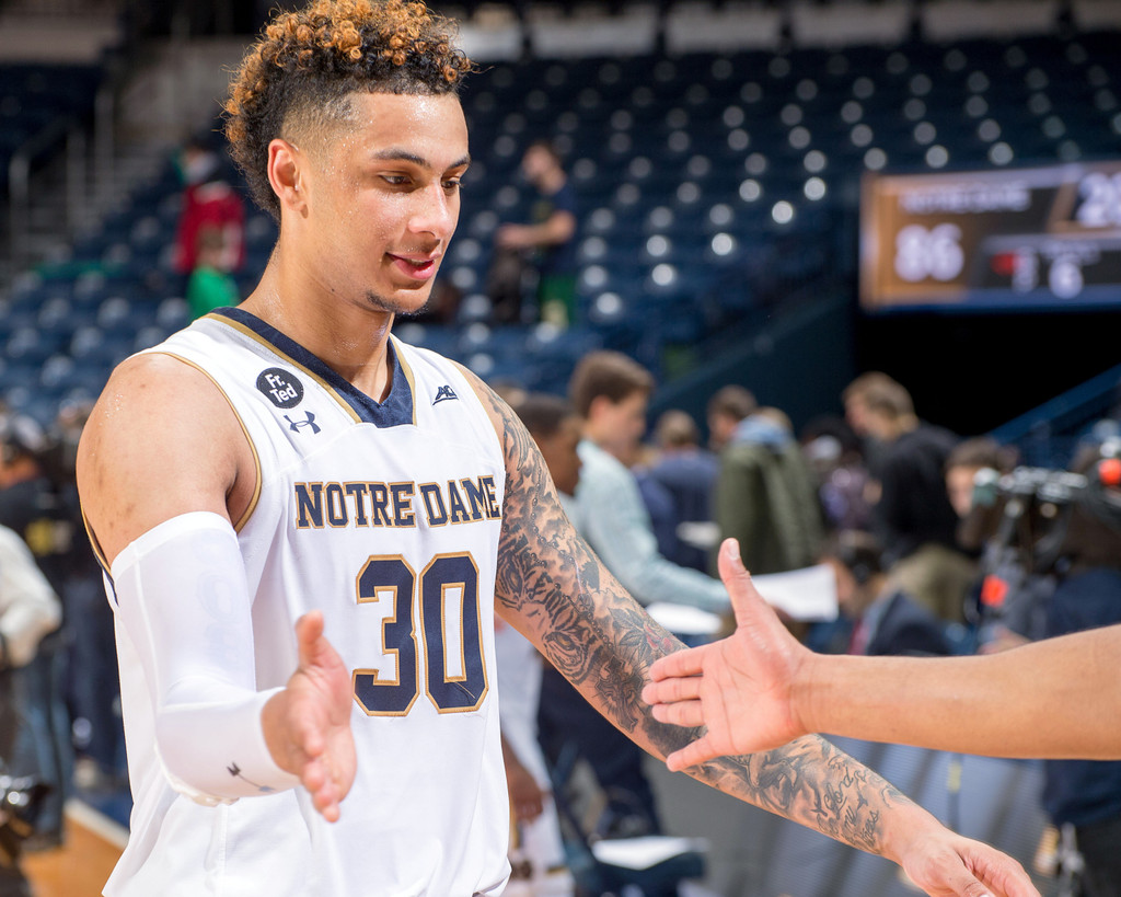 Notre Dame 86, Stony Brook 61