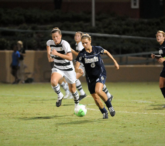 Notre Dame Earns Bid To 2011 NCAA Women’s Soccer Championship Three-time first-team all-BIG EAST senior forward Melissa Henderson and her Notre Dame teammates will take on Illinois at 2 p.m. ET/1 p.m. CT Sunday in the first round of the NCAA Championship in Champaign, Ill.