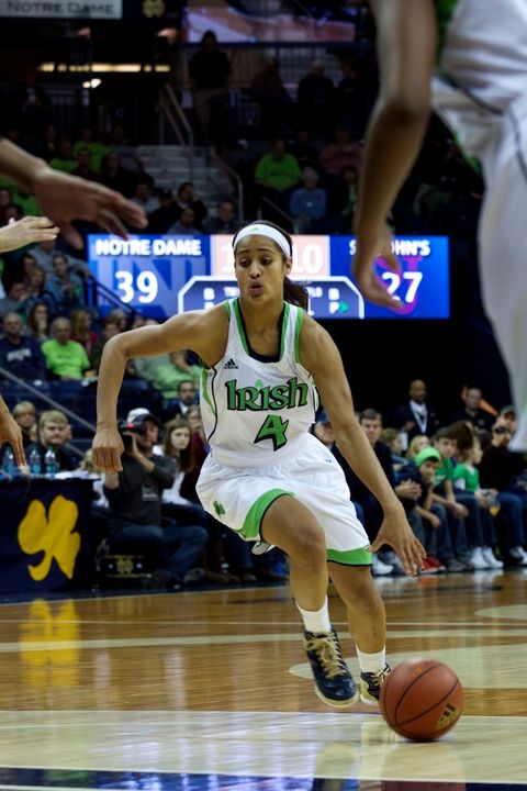 Senior guard/co-captain Skylar Diggins needs one point to become the fourth Notre Dame women's basketball player to score 2,000 career points (and the first since Ruth Riley in 2001).