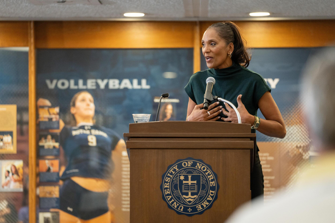 Notre Dame Fighting Irish - Official Athletics Website