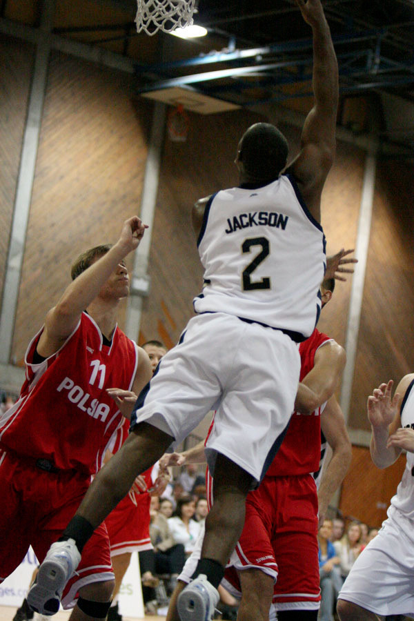 Notre Dame Tops 100-Point Mark Again In 104-86 Win Over Poland Tory Jackson was the offensive catalyst for Notre Dame on Monday night, registering 13 points, seven assists, five rebounds and five steals in a 104-86 win over Poland. <i>(photo by Tish Brey)</i>