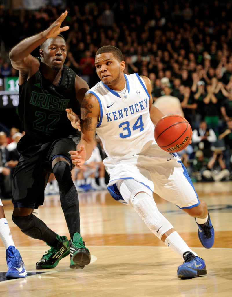 Notre Dame Knocks Off No. 8 Kentucky 64-50 (AP)