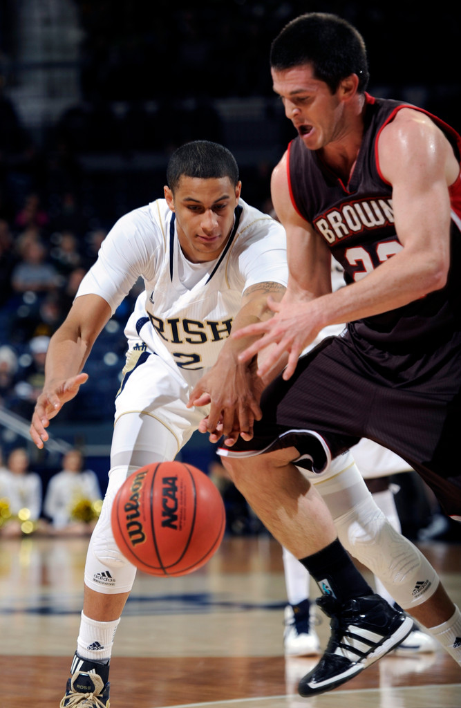 No. 22 Irish Storm Past Brown, 84-57 (AP)