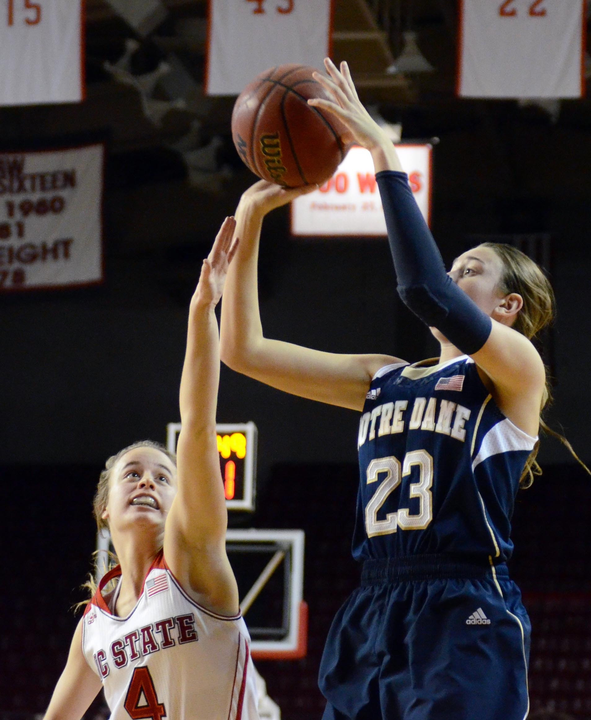 #2 Irish Face Arizona State Monday In NCAA Second Round Sophomore guard Michaela Mabrey scored a game-high 16 points (on 6-of-7 shooting, the best by a Notre Dame player in the NCAA Tournament since 2001) in Saturday's first-round win over Robert Morris.