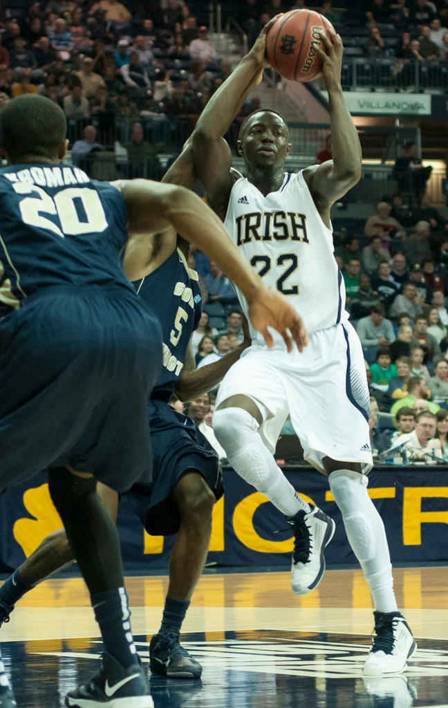 Notre Dame Men's Basketball win over George Washington 65-48 on 11-21-2012
