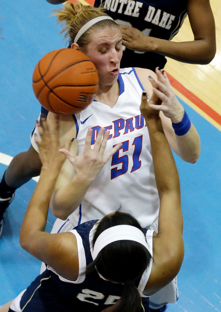 Diggins Leads No. 2 Notre Dame Past DePaul, 84-56 (AP)