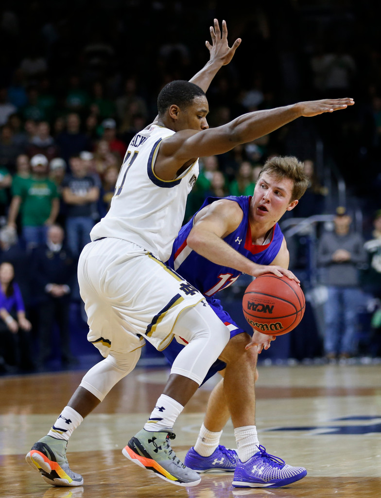 Notre Dame vs. UMass Lowell, 83-57