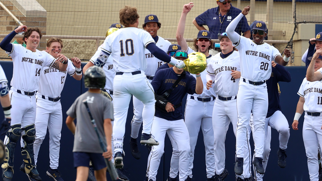 Notre Dame Fighting Irish - Official Athletics Website