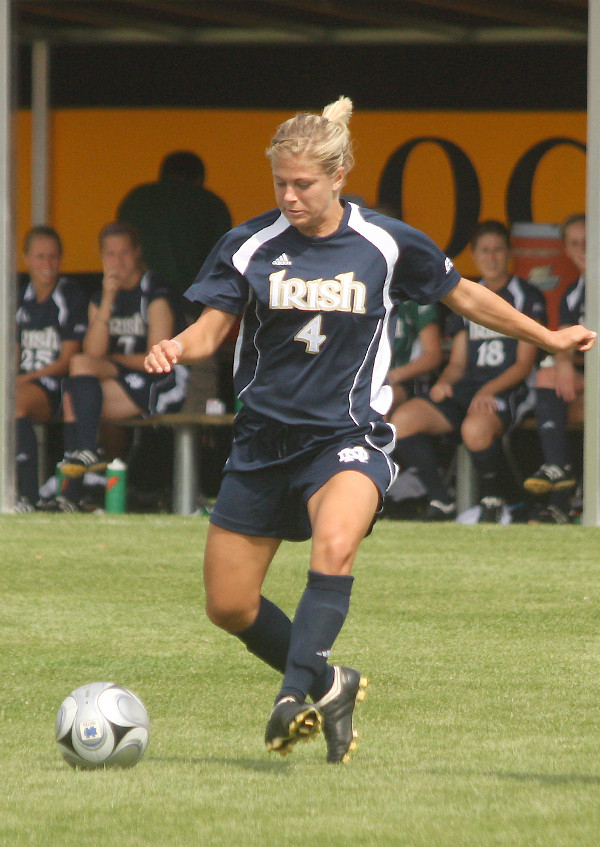 Knaack Picks Up Two More National Weekly Awards Junior forar Taylor Knaack added two more national weekly honors to her trophy case on Tuesday, earning recognition on the Soccer America National Team of the Week and as a CollegeSoccer360.com Primetime Performer.
